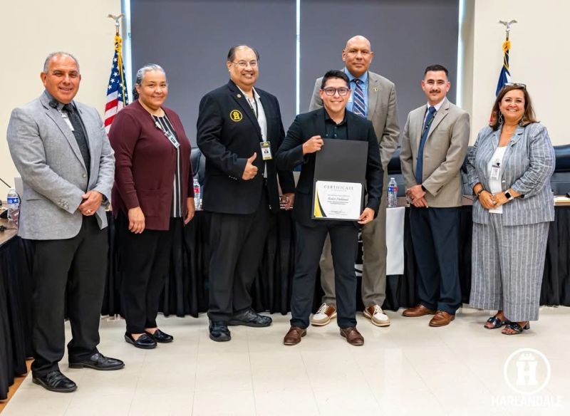 We Can Change IT recognition at a Harlandale ISD technology and student program event.